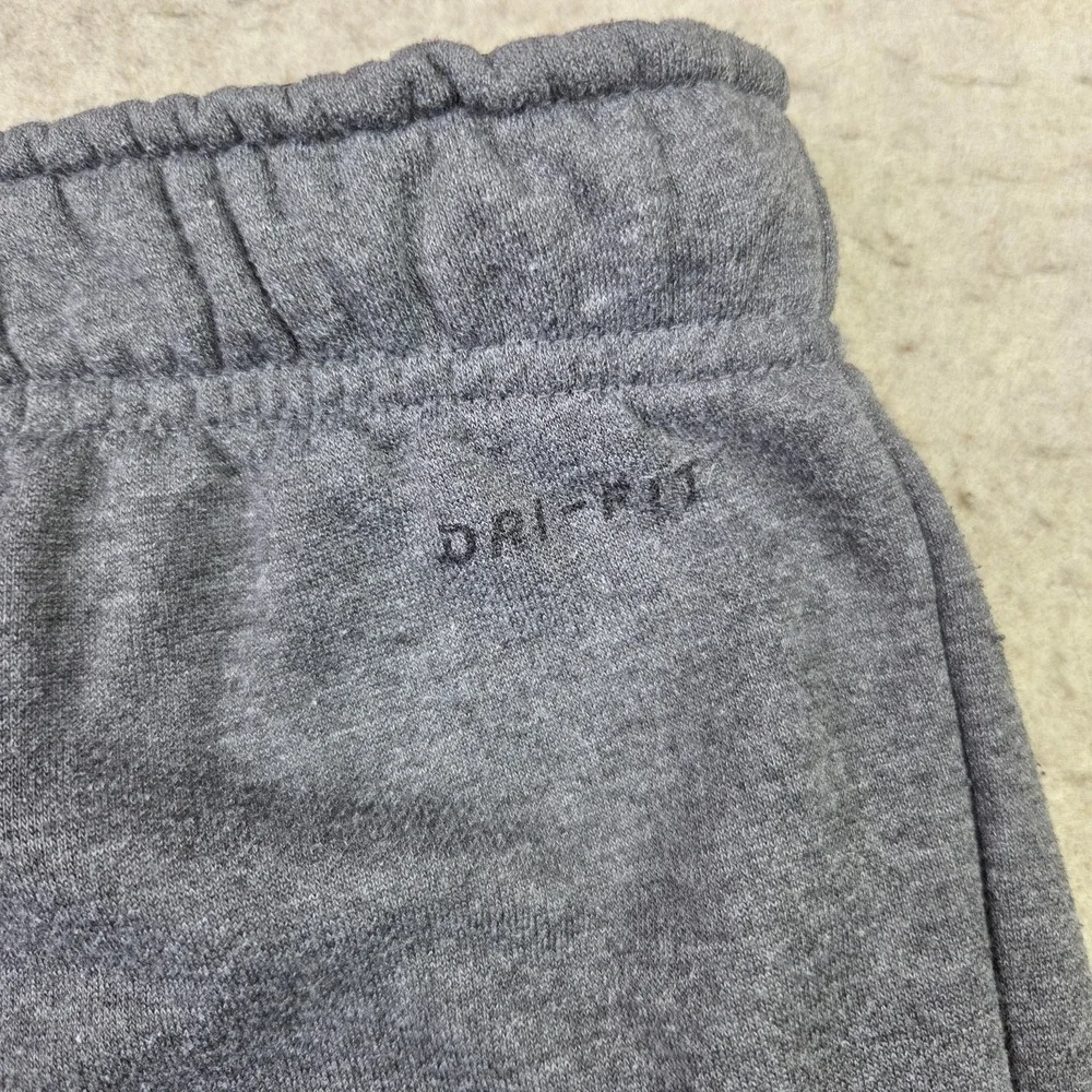 Nike Pants Mens L Gray Dri-Fit Fleece Tapered Joggers Sweatpants 860369-071